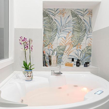Eos - Elegants Apartments & Suites سيراكوزا المظهر الخارجي الصورة